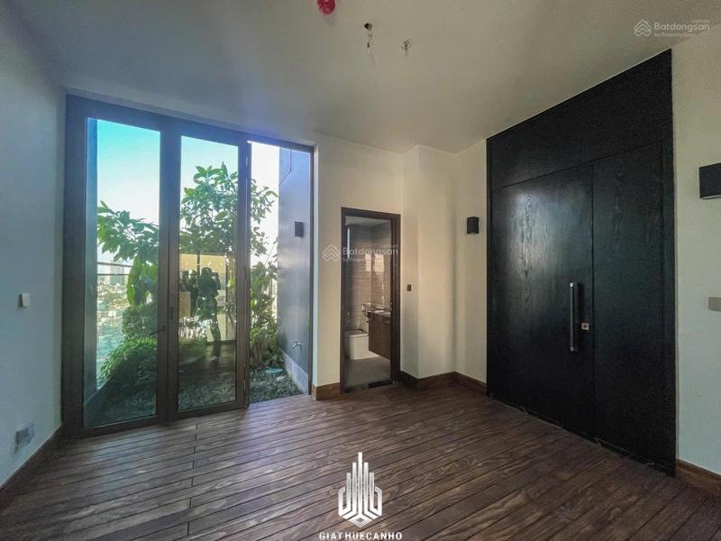 Cho thuê căn hộ Define 3PN - Bồn tắm view thành phố đẳng cấp 3 Define 3pn 220m2 4 Tháng 10 2025