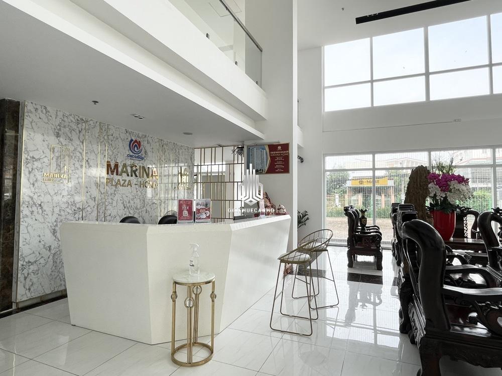 sảnh lớn tòa nhà marina plaza