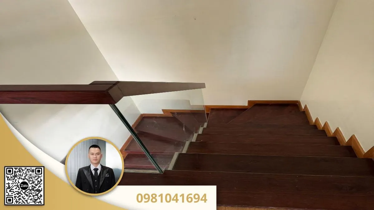 Cho thue can ho dao kim cuong 3pn 200m2 1