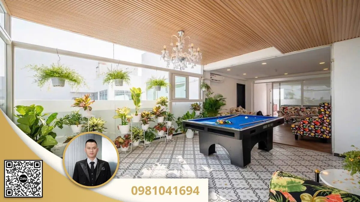 Penthouse sky villa q7 650m2 8pn ho boi rieng 1