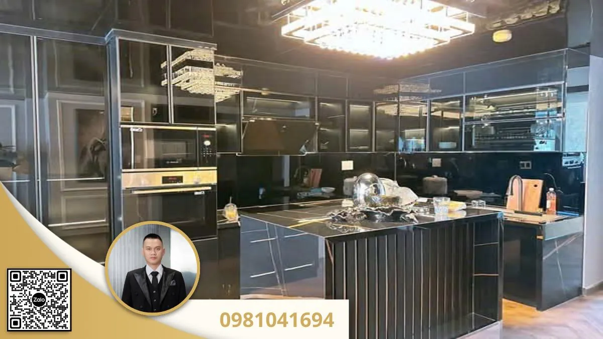 Penthouse sky villa q7 650m2 8pn ho boi rieng 2