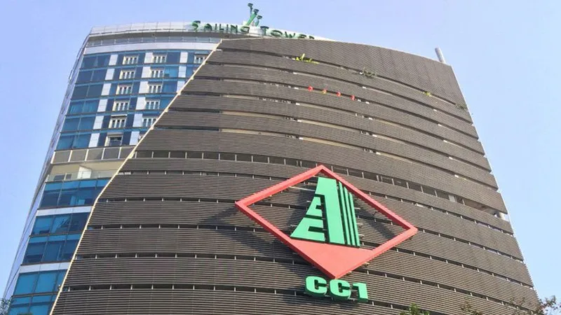 Sailling Tower với thiết kế hiện đại, logo CC1 nổi bật trên mặt tiền