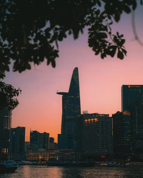 Anh check in bitexco chat luong cao 18