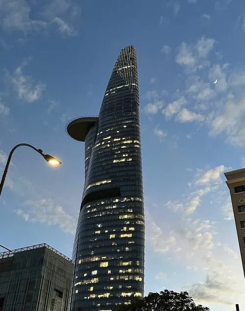 Anh check in bitexco chat luong cao 7