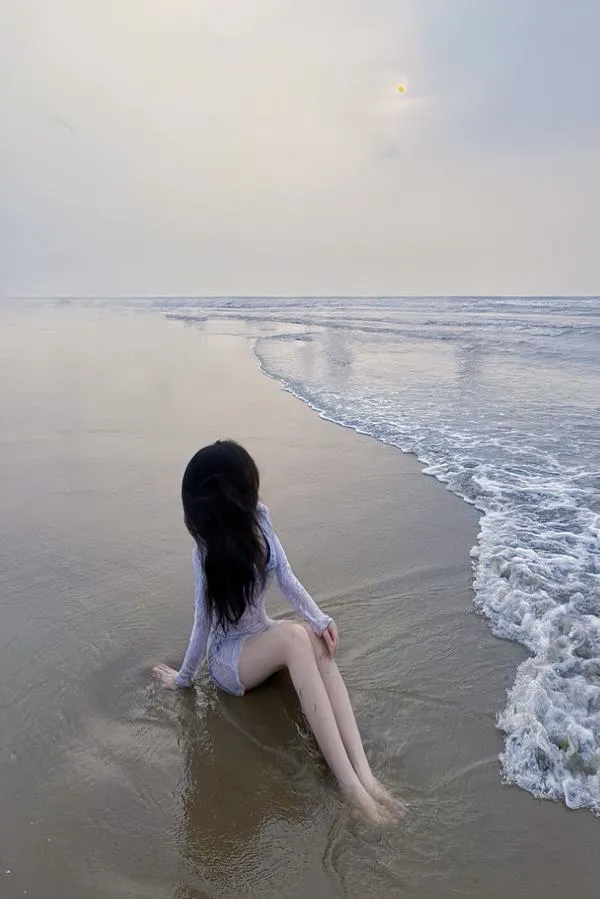 Anh gai di bien che mat 21