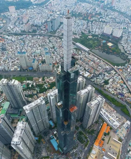 Anh landmark 81 tu tren cao 12