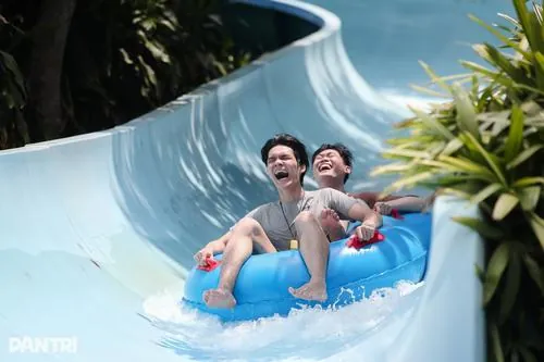 Khu vui choi tre em dam sen 15