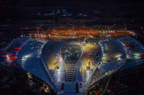 Kien truc san bay long thanh hien dai lung linh ve dem 1