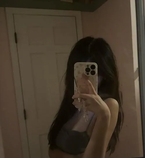 Nhung buc anh gai xinh giau mat lam sao xuyen long nguoi 10