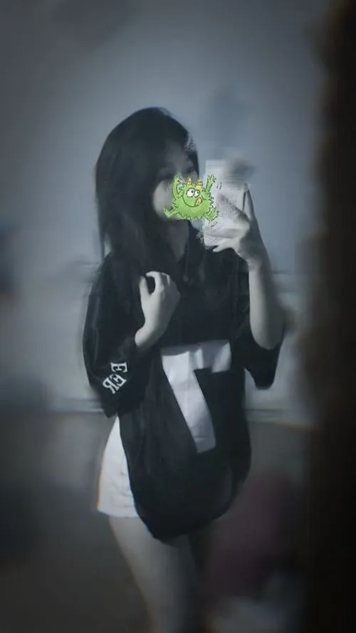 Nhung buc anh gai xinh giau mat lam sao xuyen long nguoi 4