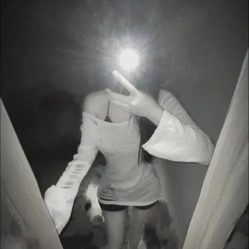 Nhung buc anh gai xinh giau mat lam sao xuyen long nguoi 9