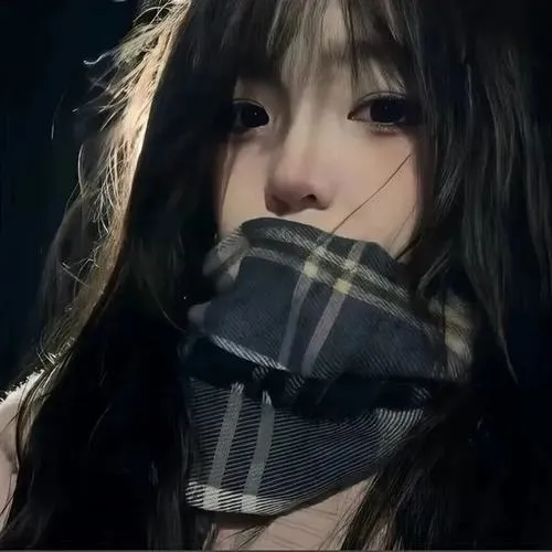 Nhung mau anh gai xinh che mat khoe dang nuot na 20