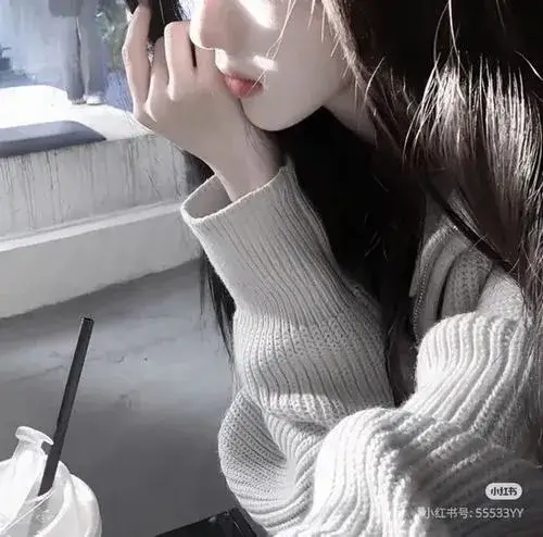 Nhung mau anh gai xinh che mat khoe dang nuot na 8