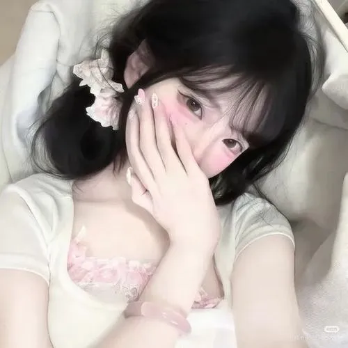 Tong hop hinh anh gai xinh deo khau trang cuc cuon 13