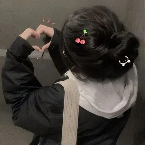 Tong hop hinh anh gai xinh deo khau trang cuc cuon 3