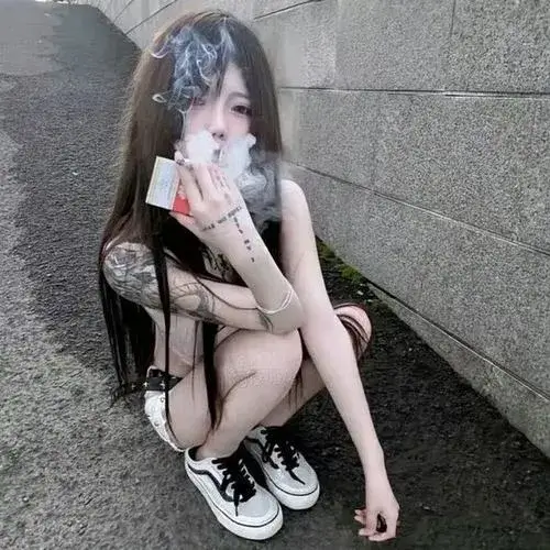 Xu huong chup anh gai xinh che mat nghe thuat 7