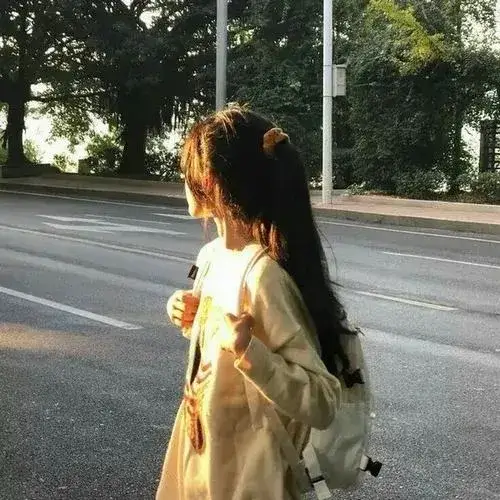 Xu huong chup anh gai xinh che mat nghe thuat 8