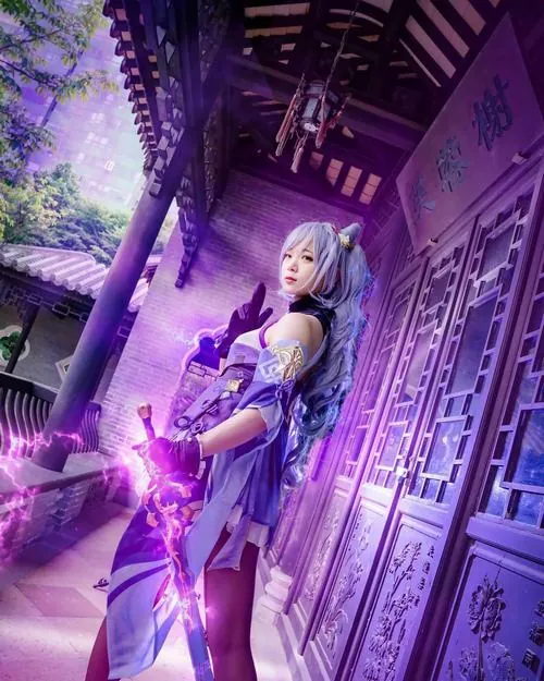 Anh cosplay keqing dep me hon cho anh em ngam nhin 11