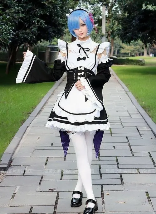 Anh gai xinh cosplay rem dep hut hon moi anh nhin 11
