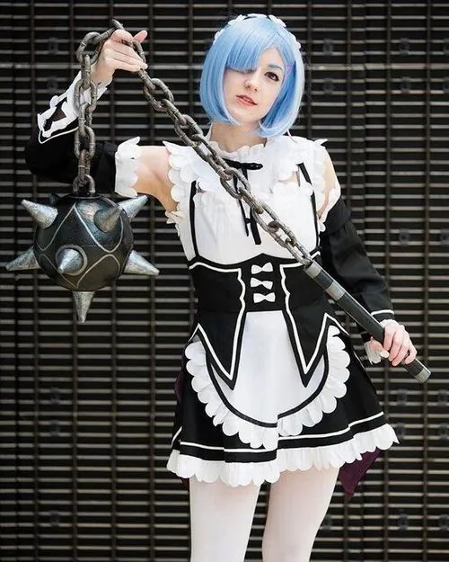 Anh gai xinh cosplay rem dep hut hon moi anh nhin 12