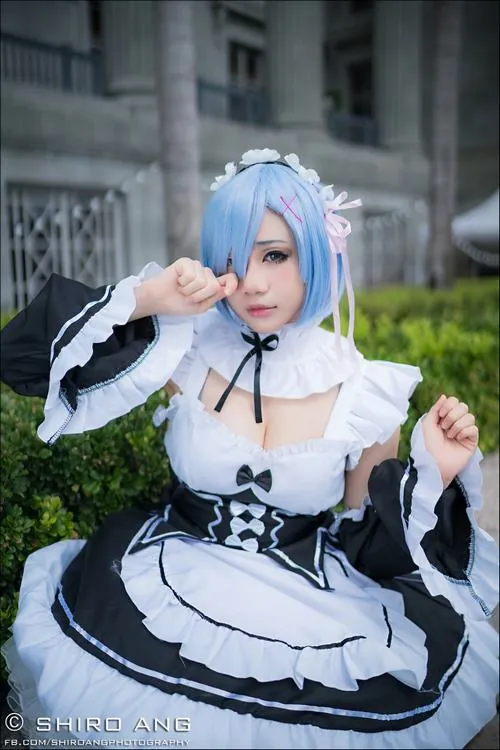 Anh gai xinh cosplay rem dep hut hon moi anh nhin 26