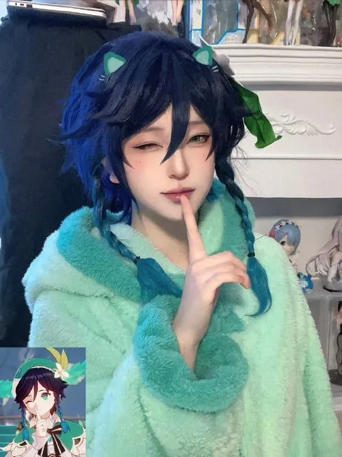 Anh gai xinh cosplay venti khoe dang ngot ngao quyen ru 3