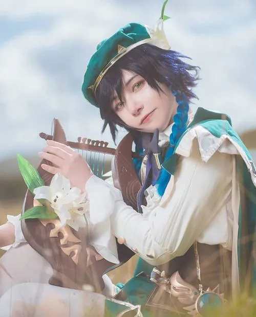 Bo anh venti cosplay phien ban nu ton da dang chuan 12