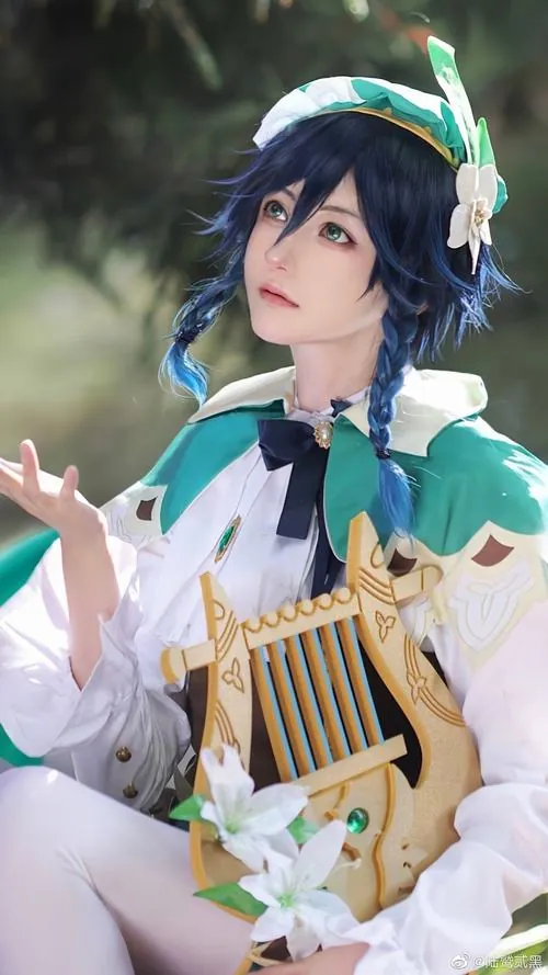 Bo suu tap anh venti cosplay dep me hon cho canh may rau 19