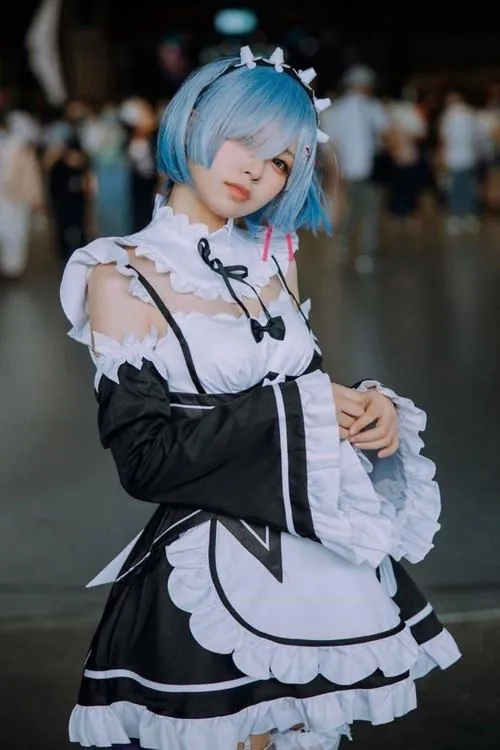 Ngam nhan sac ngot ngao cua thieu nu cosplay rem 5