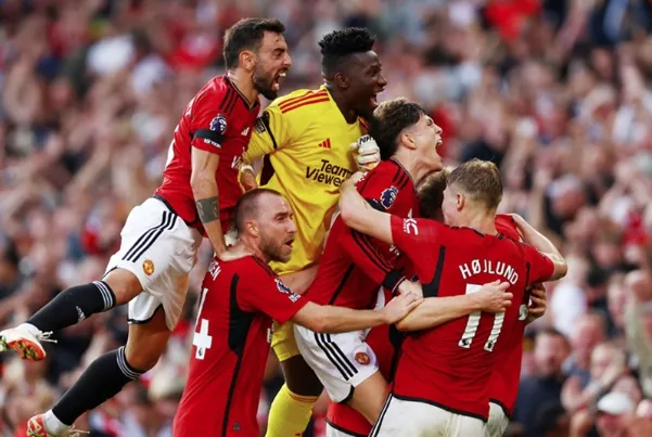 Manchester United sở hữu 67 danh hiệu lớn nhỏ với kỷ lục 20 lần vô địch Ngoại hạng Anh. 